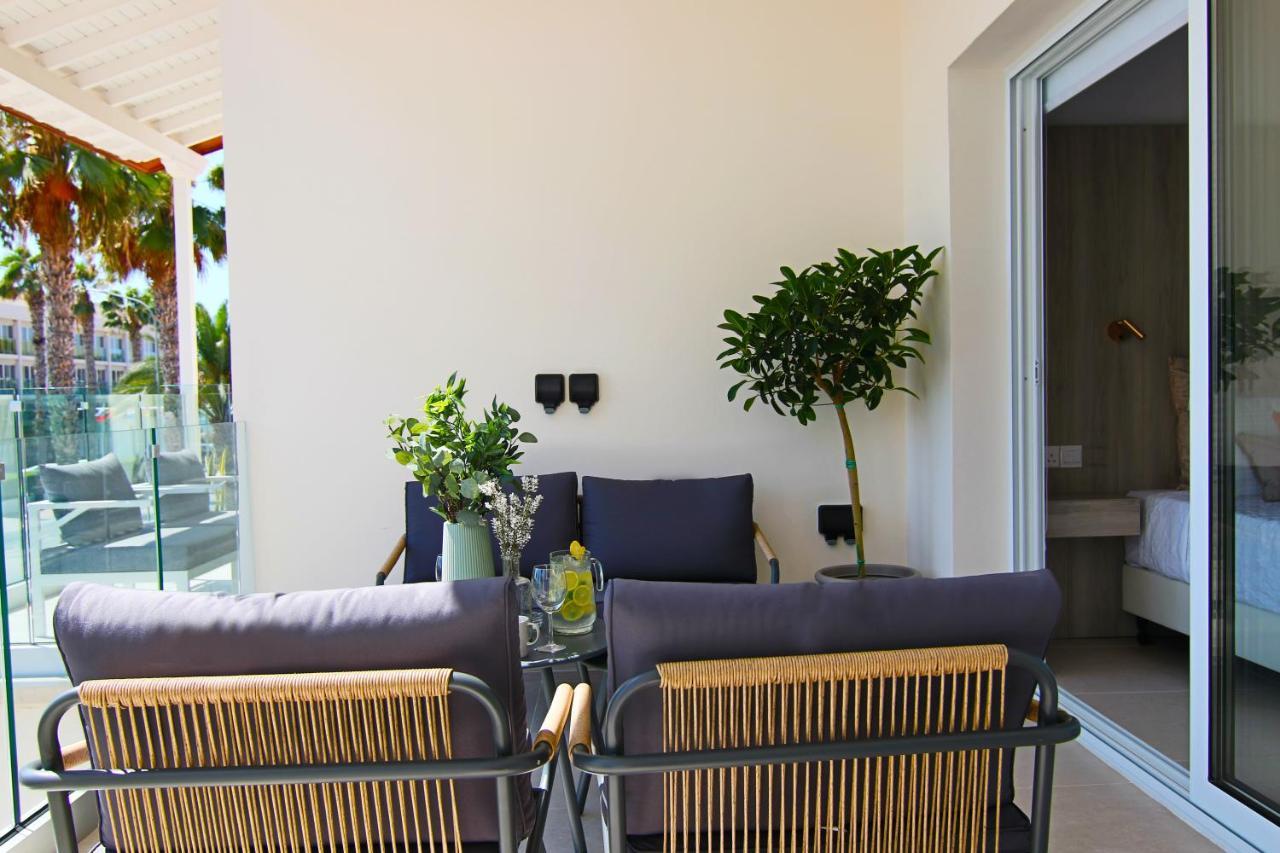 Apartment Phaedrus Living: Seaview Luxury Flat Limnaria 151 Paphos