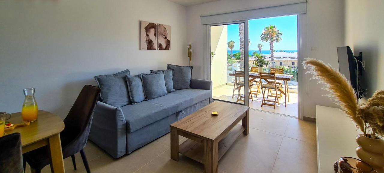 Apartament Phaedrus Living: Seaview Luxury Flat Limnaria 151