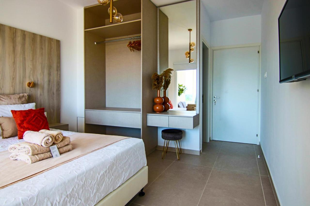 Phaedrus Living: Seaview Luxury Flat Limnaria 151 Apartment