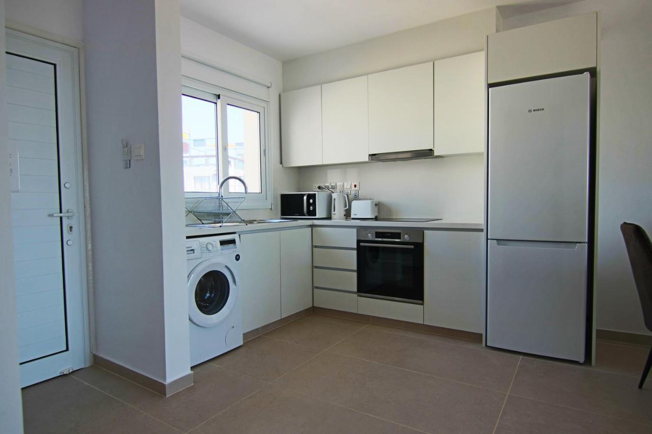 Apartment Phaedrus Living: Seaview Luxury Flat Limnaria 151